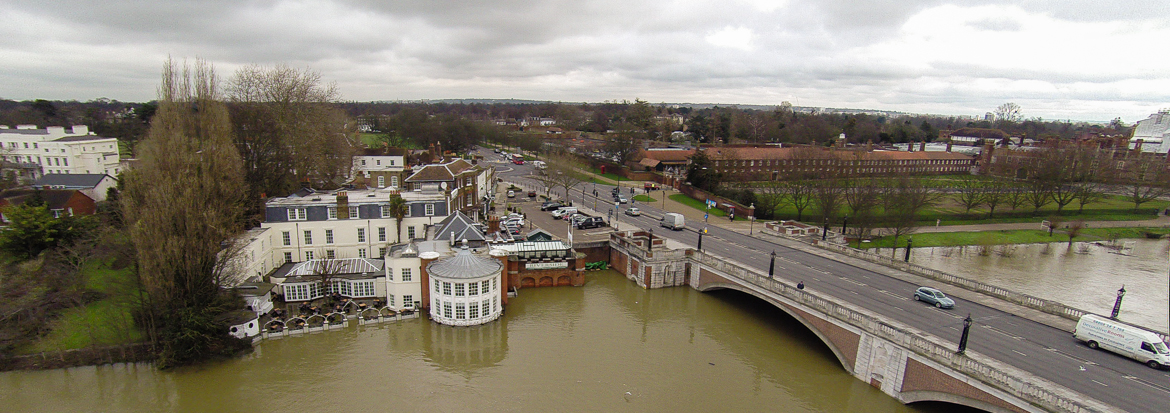 Aerial photo of Hampton Court Bridge