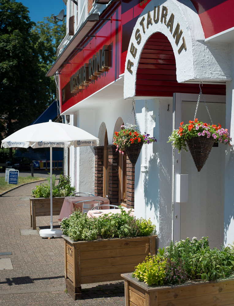 _MGE2070 Vecchia Roma Italian Restaurant - Hampton Court