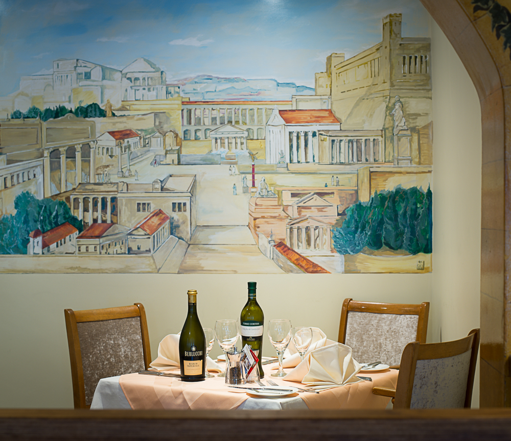 _MGE2738-2 Vecchia Roma Italian Restaurant - Hampton Court